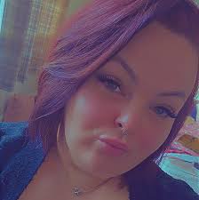 Can any one please recommend a cat groomer, my boys won't let us cut their  nails and they are indoor cats. Thankyou in advance