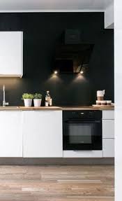 21 Idees De Mur Noir En Deco Deco Mur Noir Decoration Interieure