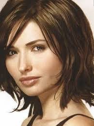 Schöne frisuren für mollige frauen top 19 coole frisuren für mollige frauen! Pin Auf Frisuren
