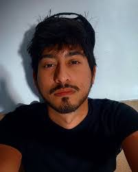 Ethan Quast's Instagram, Twitter & Facebook