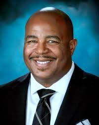 Isaac Curry's Instagram, Twitter & Facebook