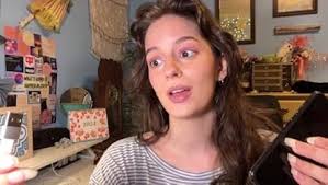 Amazon.com: מטען אלחוטי Baseus, משטח טעינה אלחוטי מגנטי עבור Magsafe 15W עם  טעינה מהירה, מגנטים חזקים ובקרת טמפרטורה תואם לסמסונג וסדרות  iPhone15/14/13/12 לבית, למשרד : טלפונים סלולריים ואביזרים