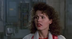 Seth welcomes veronica into his lab/home by playing the piano, showing off jeff goldblum's … according to cronenberg, that was something geena davis came up with as they were getting ready to shoot the scene. Photo Of Geena Davis As Veronica Quaife In The Fly 1986 15d87