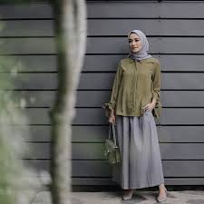 Check spelling or type a new query. 10 Inspirasi Gaya Hijab Casual Buat Ke Kantor Biar Tampil Beda