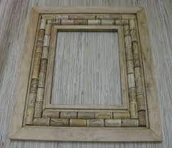 Legno, acciaio, cartone, legno, e poi ancora plastica, lana e plexiglass. Cornice In Legno Fai Da Te Il Decoupage Cornice Bricolage