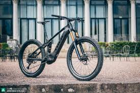 Trek Powerfly 2019 Review Now With A Carbon Frame And Fully Integrated Battery E Mountainbike Magazine Trek Electric Mountain Bike Enduro Mtb