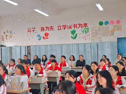 贵州赫章：一线名师进校指导提升英语教学技能- 中国日报网