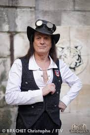 Le personnage de narcisse lalanne interprété par l'artiste de 61 ans ne sera pas au casting de la nouvelle saison du jeu d'aventure produit par adventure line productions pour france 2. Fort Boyard Fr Saison 2020 Personnages