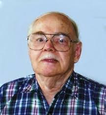 Kenneth Engle's Instagram, Twitter & Facebook