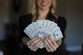 You may be feeling emotionally vulnerable. What Does It Mean To Dream Of Finding Money