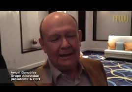 Yo no escucho las narraciones de los comentaristas de la tv de Guatemala.