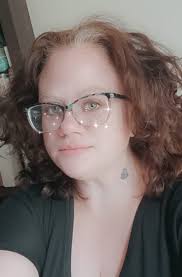 Ladies only, please! Here we have Darius and he is looking for female  penpals, as far as aware, just friendships. He will write overseas and has  access to Jpay, if interested in