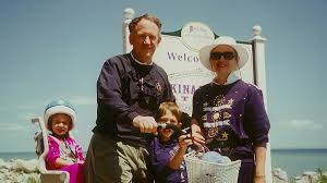 Who Killed JonBenét Ramsey? Doc Director Says There Is "Zero Chance" the  Ramseys Are Responsible - Netflix Tudum