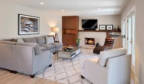 Design your own custom sectional at bassett furniture when it comes to maximizing the comfort and seating capacity of your living room, sectionals present some of the best options in room design. 20 Elegant And Functional Living Room Design Ideas With Sectional Sofas