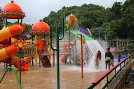 Activites Touristiques Petit Bourg Les Jardins De Valombreuse Mtl Aire De Jeux Baie Mahault Basse Aire De Jeux Aquatique Jeux Aquatiques Pointe A Pitre