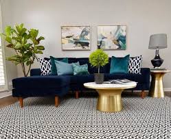 Pin By Dinora Reyna On Home Decor In 2020 Blue Couch Living Room Blue Sofas Living Room Velvet Sofa Living Room