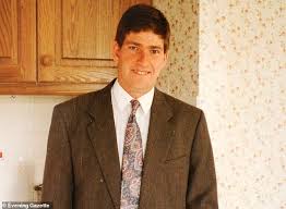 Steven clark was just 23 years old when he went missing in saltburn. North Yorkshire Couple Arrested For 1992 Murder Of Disabled Son Steven Clark Are Released Daily Mail Online