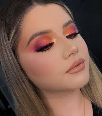 Alejandrina Lara's Instagram, Twitter & Facebook