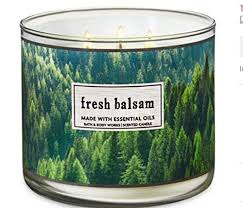 The 13 Best Holiday Candles For 2018 According To Today Staffers