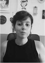 Paula Chiodo, escrita criativa, roteiro, audiovisual, livros