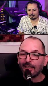 Hablando de sintes con Daniel LizanaCitando el documental Synth Britania y  a los grandes de OMD.