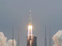 It's looking likely the rocket will crash back down on saturday, may 8. I Loryndteb4fm
