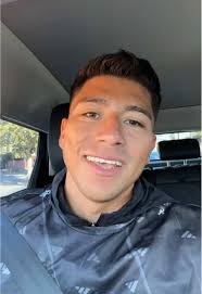 Saludos a Arica y Colo Colo: Un abrazo a Brian Cortés