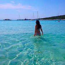 Situated in sali, this vacation home is 0.8 mi (1.4 km) from sakarun beach and 3.8 mi. M B Trn Excursions Sakarun Beach Dugi Otok Videos Facebook