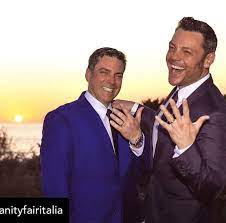 5 è stato realizzato anche in lingua spagnola con il titolo a mi edad. Tiziano Ferro Forever Facebook