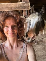 What are some food recommendations in this area?