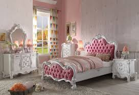 Acme Versailles Panel Bedroom Set In Pink And Antique Whitemedia Title Pink Bedroom Decor Girls Bedroom Sets Bedroom Set
