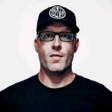 I'm looking for super-talented people in the video gaming