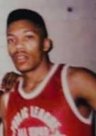 Reggie Rose Hubbard High-school 1993. If you know you know, Derrick Rose  got all of the shine but now it's older brother Reggie time. 6'2 Guard that  could do it all on