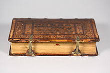 The thesis binding and the efforts of your company were excellent in all respects. Bookbinding Wikipedia