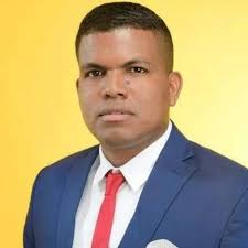 JAVIER GRIMALDO ES EL NUEVO SUBGERENTE DE LA ZONA LIBRE, EL EX DIPUTADO  MIGUEL SALAS FUE EL NOMINADO A ESTE PUESTO PERO SURGIÓ CAMBIOS ANTES DE SU  LLEGADA.