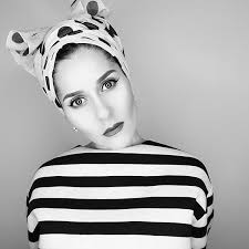 Modestly: Torkia Dina: Amazon.co.uk: Torkia, Dina: 9781785035272: Books