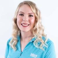 Ali Oliver's Instagram, Twitter & Facebook