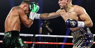 Лопес активно начал бой, пытаясь шокировать василия. Lomachenko Lopes Pochemu Mejvezera U Hajteka Ne Poluchilos