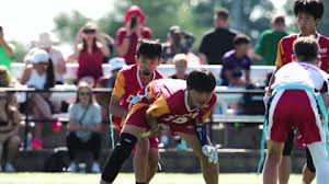 Lockdown Legends quarterback Peyton Dickerson lasers receiver R.C. Davis in  back of end zone for TD