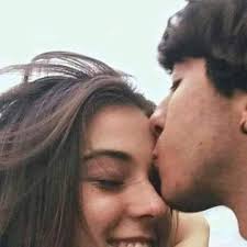 Los besos en la frente, lo son todo 🥺💕