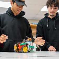 Students at a Chula Vista high school now have the opportunity to take an  award-winning, hands-on UC San Diego electrical engineering course right at  their own school, during their school day. It's