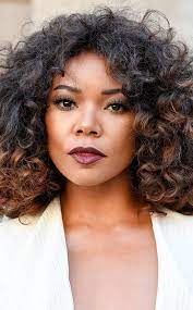 Photos From The Best Celebrity Curly Hairstyles E Online In 2021 Curly Hair Styles Naturally Curly Hair Styles Easy Curly Hair Styles
