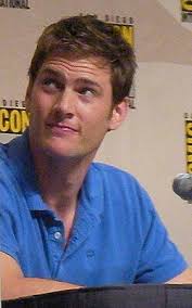 Devon Woodcomb — Wikipédia