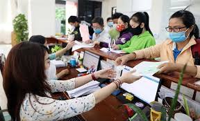 Số người này đang cư trú trên địa bàn 335 phường, xã thuộc 24 quận, huyện. Tp Hcm Kiáº¿n Nghá»‹ Xá»­ Ly Hinh Sá»± 82 Ä'Æ¡n Vá»‹ Trá»'n Ä'ong Bhxh Vietstock
