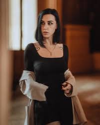 Ava Mind - Free pics, galleries & more at Babepedia