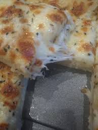 Recette Du Pizza Blanche Recette Tunisienne Pizza Blanche Recettes De Cuisine Recette