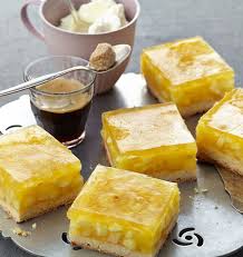 Apfelweinkuchen Vom Blech Rezept Apfelweinkuchen Lebensmittel Essen Susse Backerei