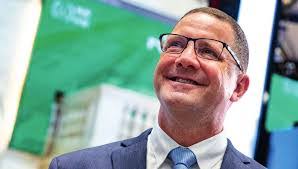 Keith Waid's Instagram, Twitter & Facebook