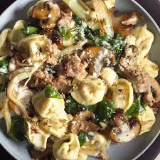 Tortellini With Italian Sausage Fennel And Mushroom Recipe Tortellini Recipes Fennel Recipes Tortellini