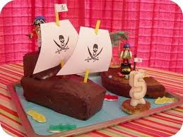 A L Abordage Fete D Anniversaire Gouter Petits Pirates Et Gateau Rigolo Gateau Anniversaire Rigolo Anniversaire Rigolo Gateau Anniversaire